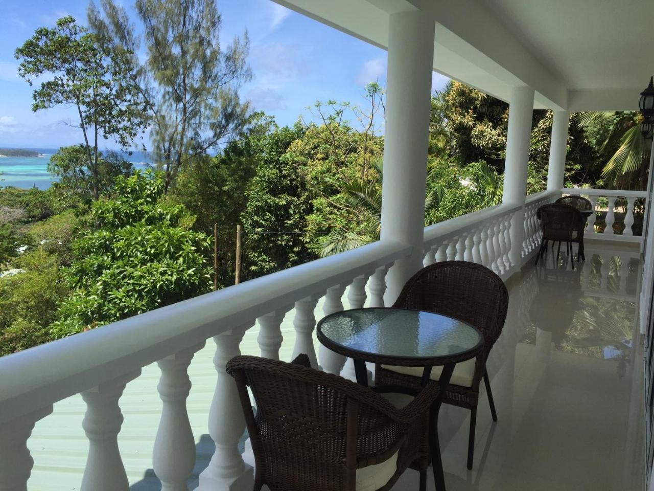 Villa Karibu Au Cap ภายนอก รูปภาพ