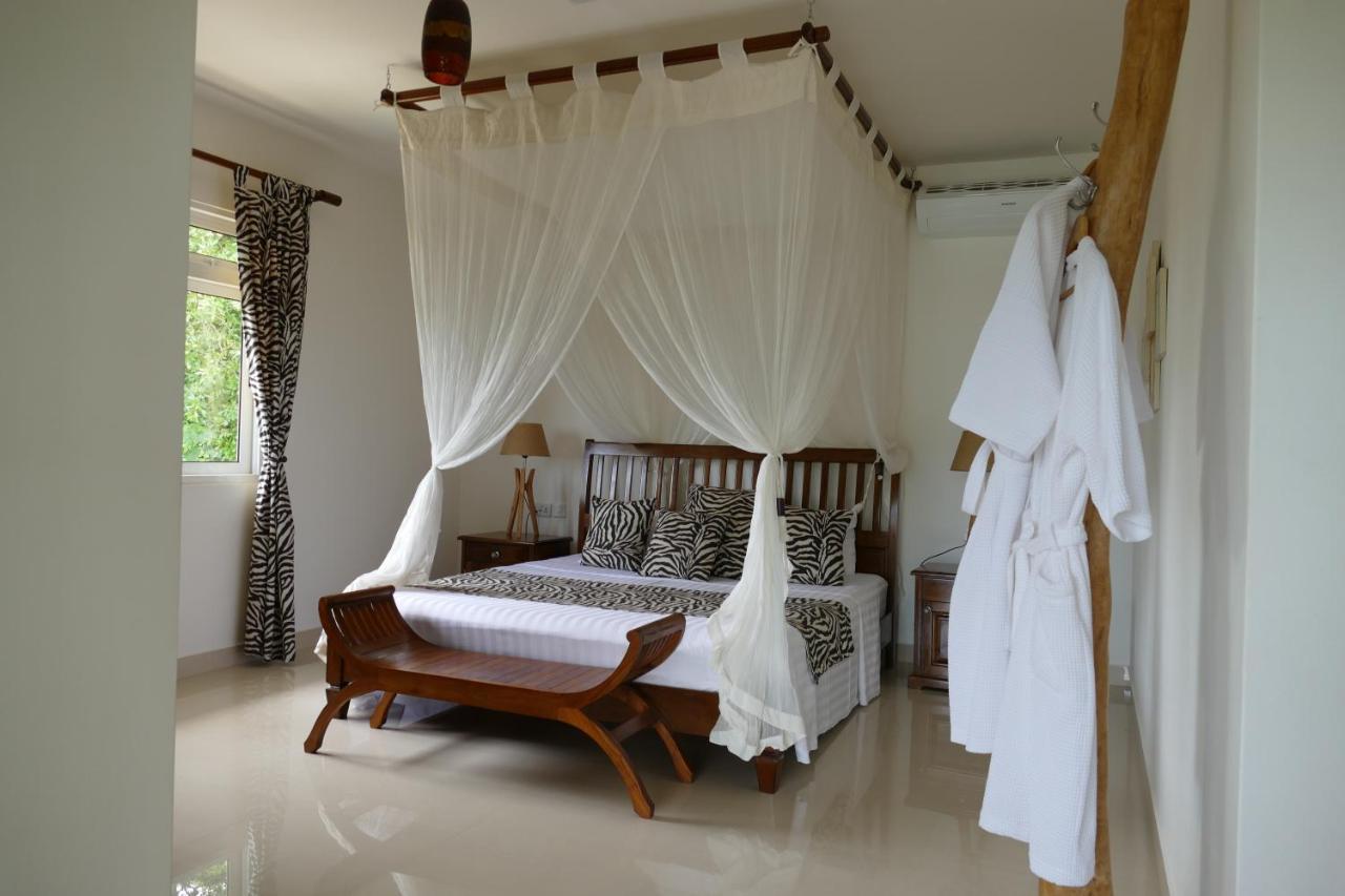 Villa Karibu Au Cap ภายนอก รูปภาพ